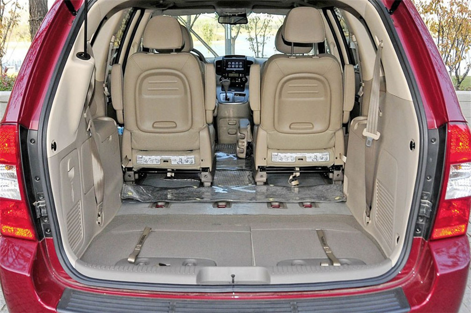 起亚VQ 2013款 2.2T AT VQ-R 豪华版 空间