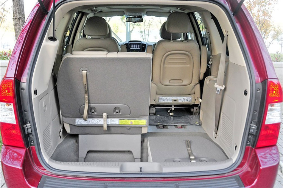 起亚VQ 2013款 2.2T AT VQ-R 豪华版 空间