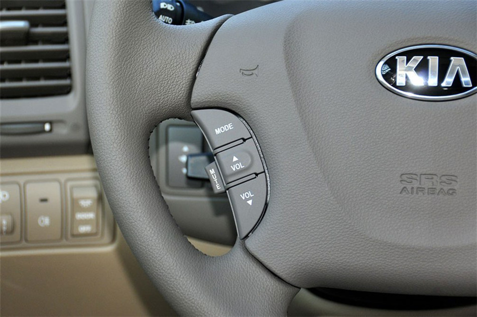 起亚VQ 2013款 2.2T AT VQ-R 豪华版 内饰