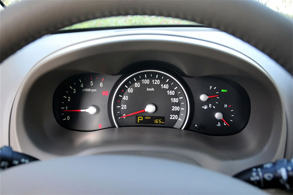 VQ 2013 2.2T AT VQ-R  