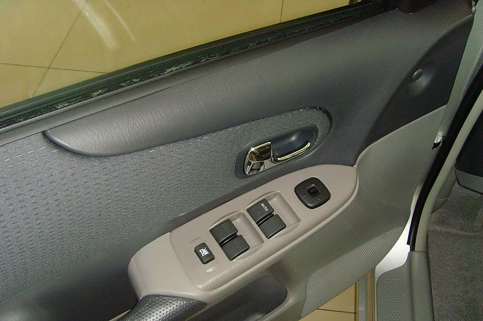 2010款海马海福星内饰及细节