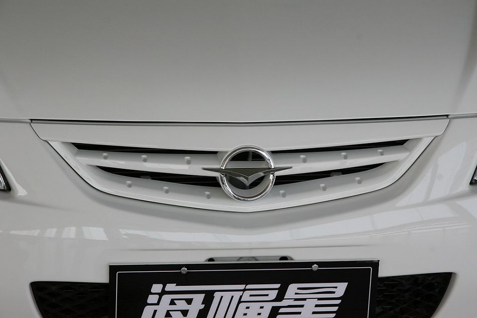 海马汽车海福星进气格栅