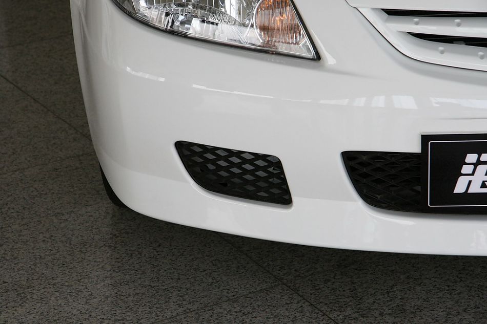 海马汽车海福星进气格栅