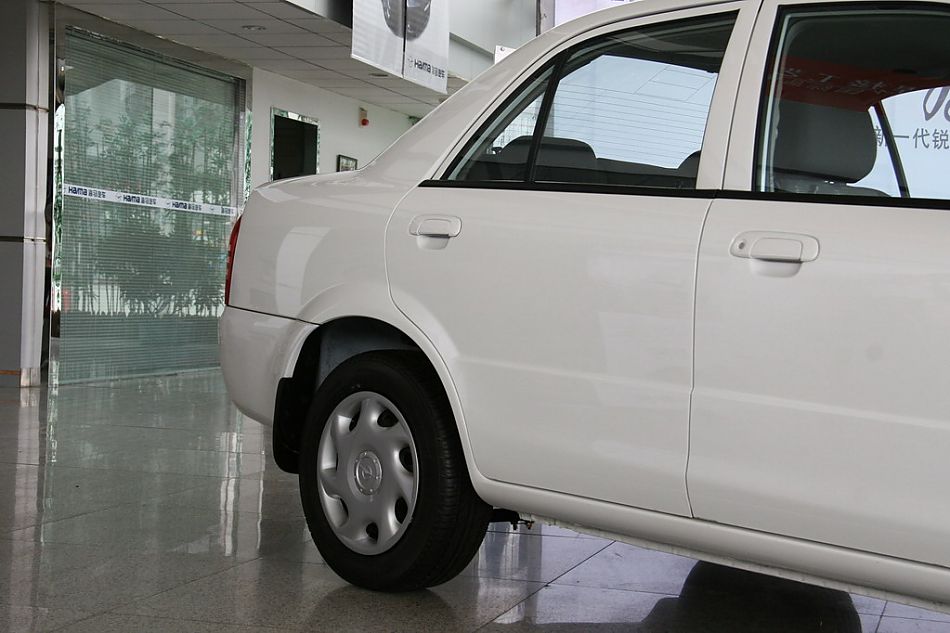 海马汽车海福星外观