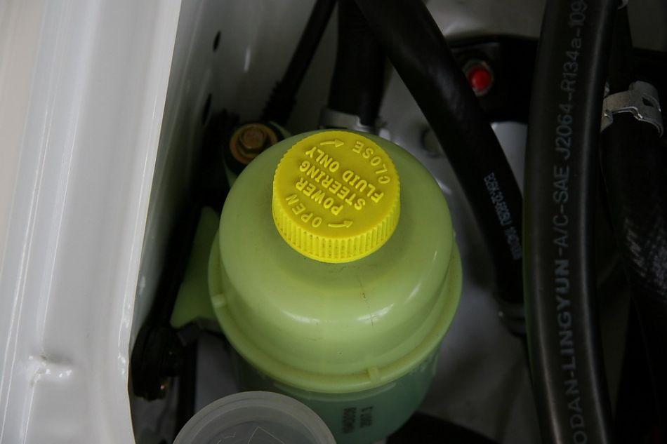 海马汽车海福星发动机