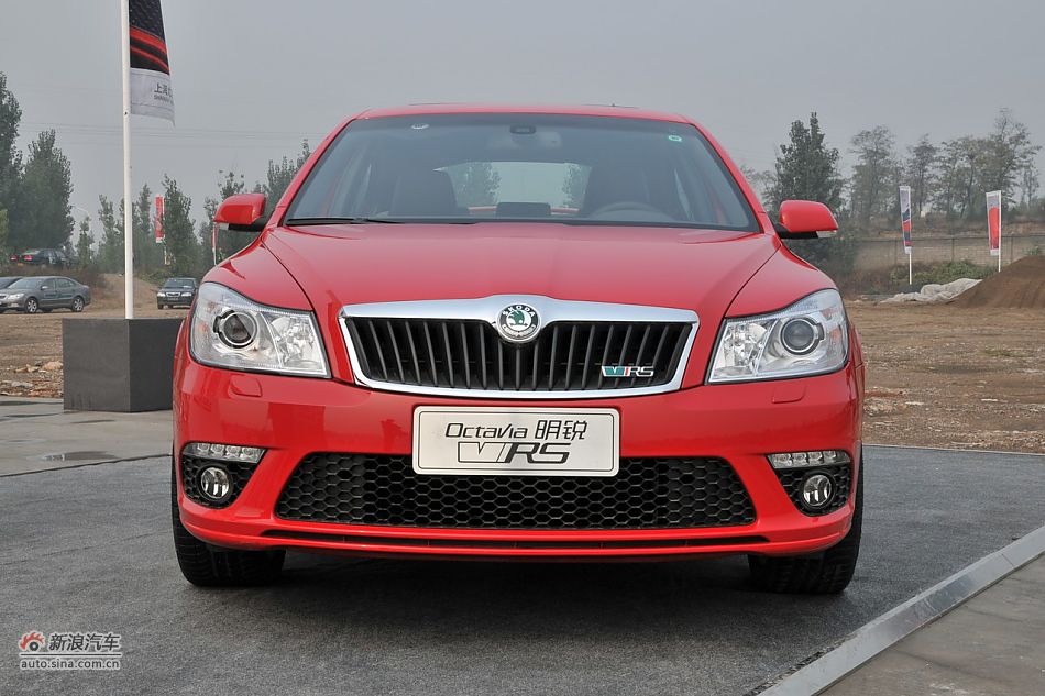 2010款明锐RS 2.0TSI+6DSG