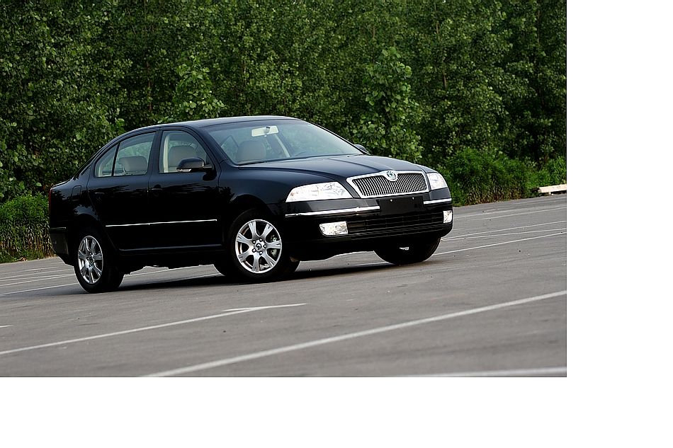 逸仕版外观图片