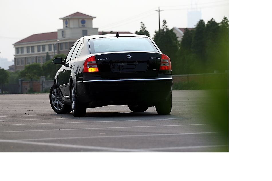 逸仕版外观图片