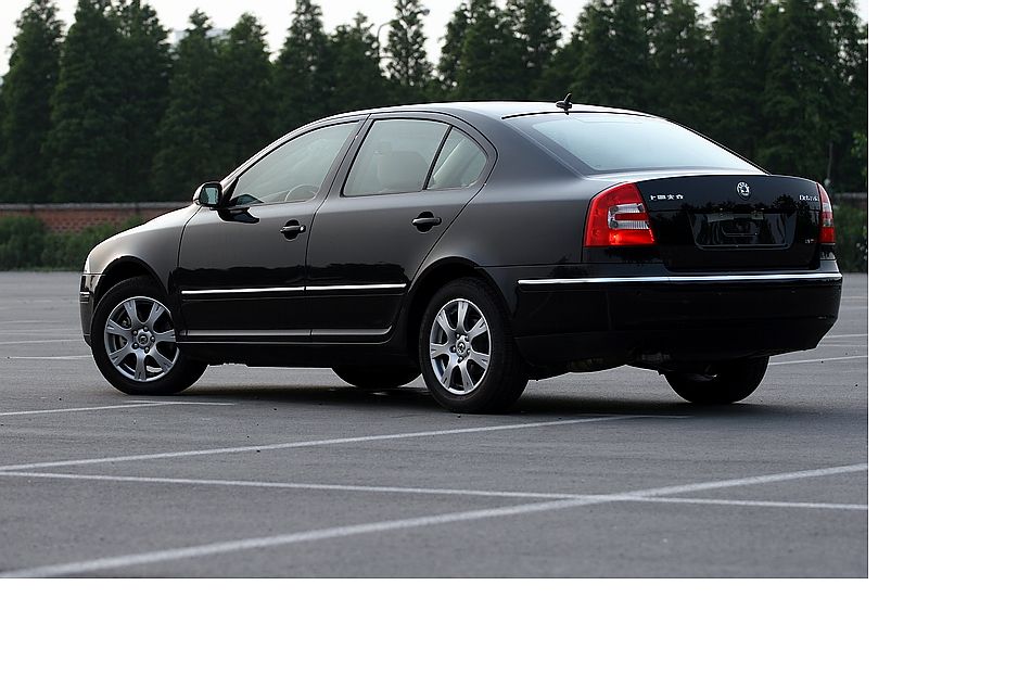 逸仕版外观图片