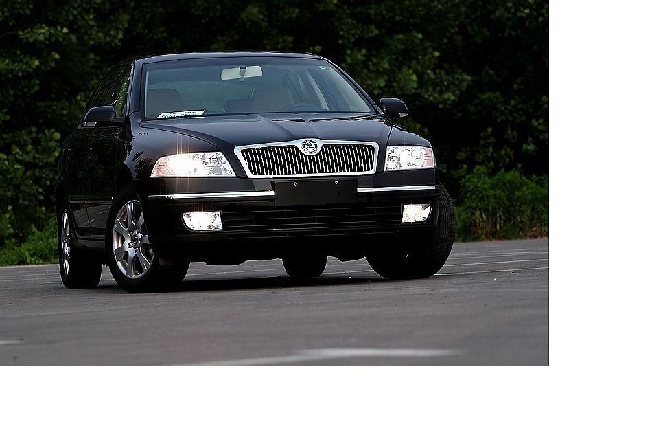 逸仕版外观图片