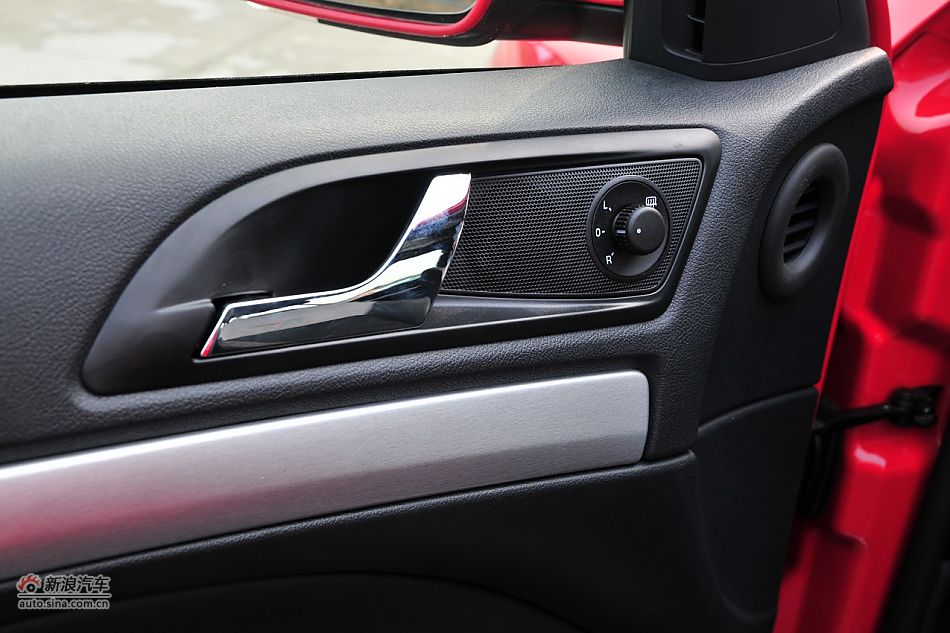 2010款明锐RS 2.0TSI+6DSG