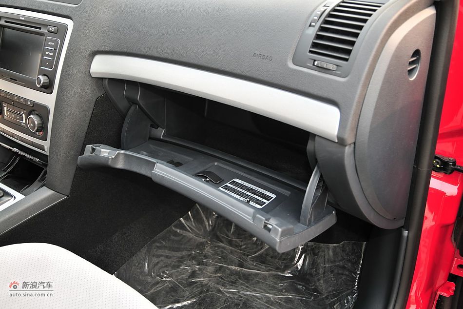 2010款明锐RS 2.0TSI+6DSG