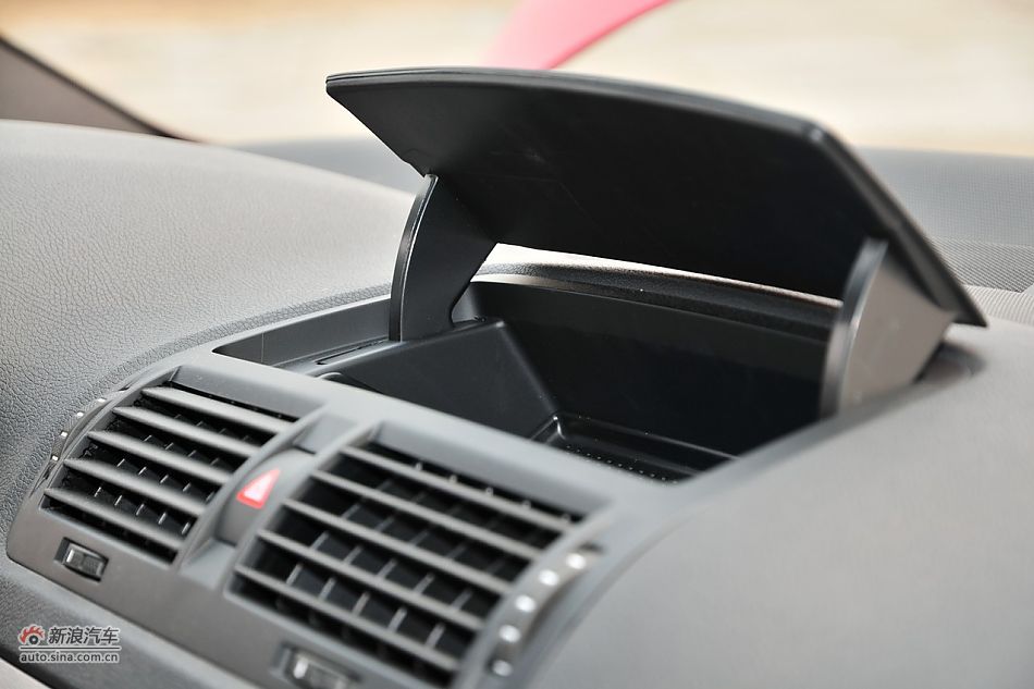 2010款明锐RS 2.0TSI+6DSG