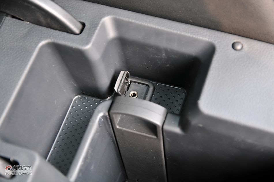 2010款明锐RS 2.0TSI+6DSG