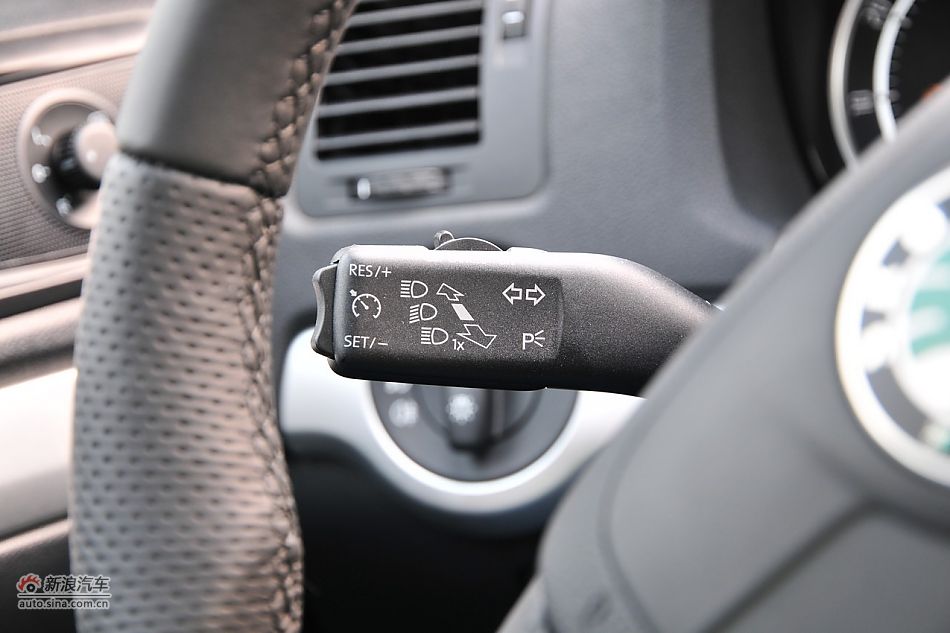 2010款明锐RS 2.0TSI+6DSG