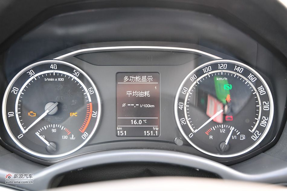 2010款明锐RS 2.0TSI+6DSG