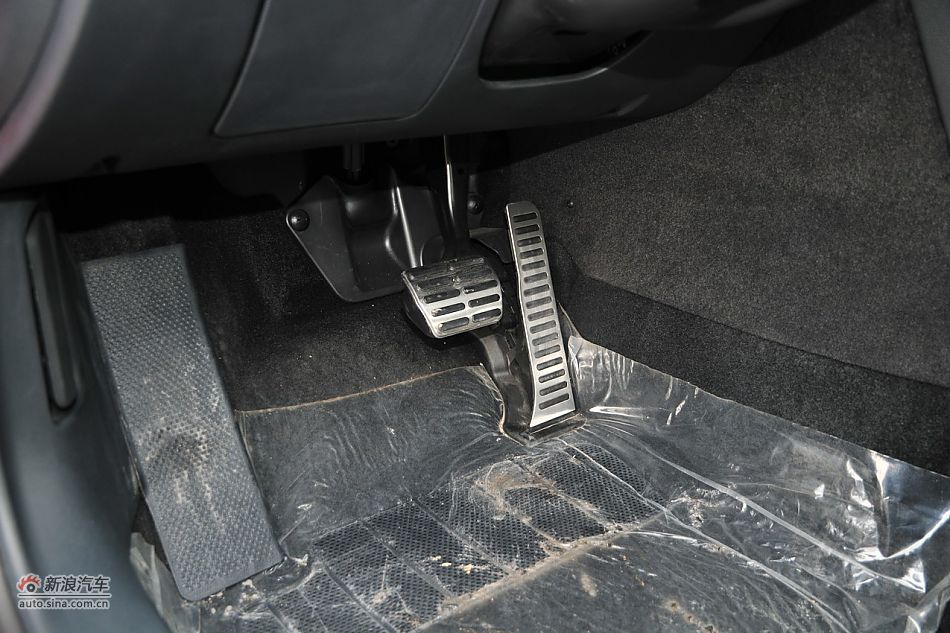 2010款明锐RS 2.0TSI+6DSG