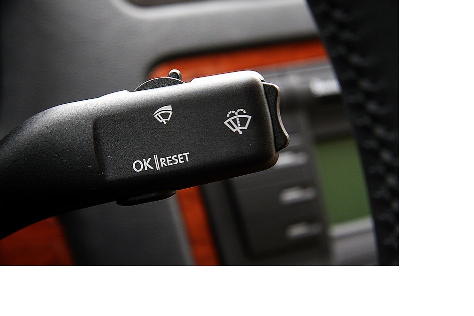 逸尊版内饰图片