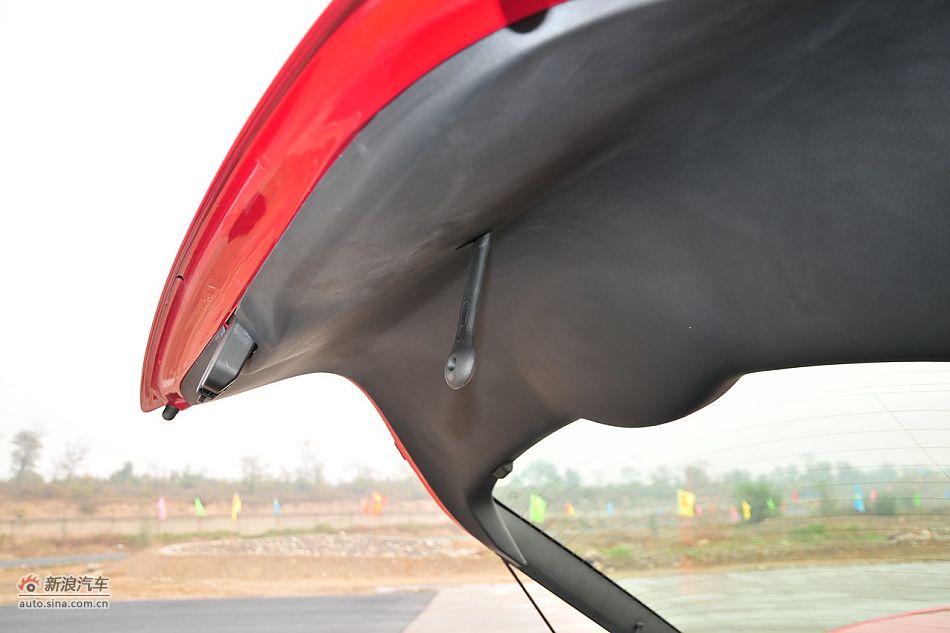 2010款明锐RS 2.0TSI+6DSG