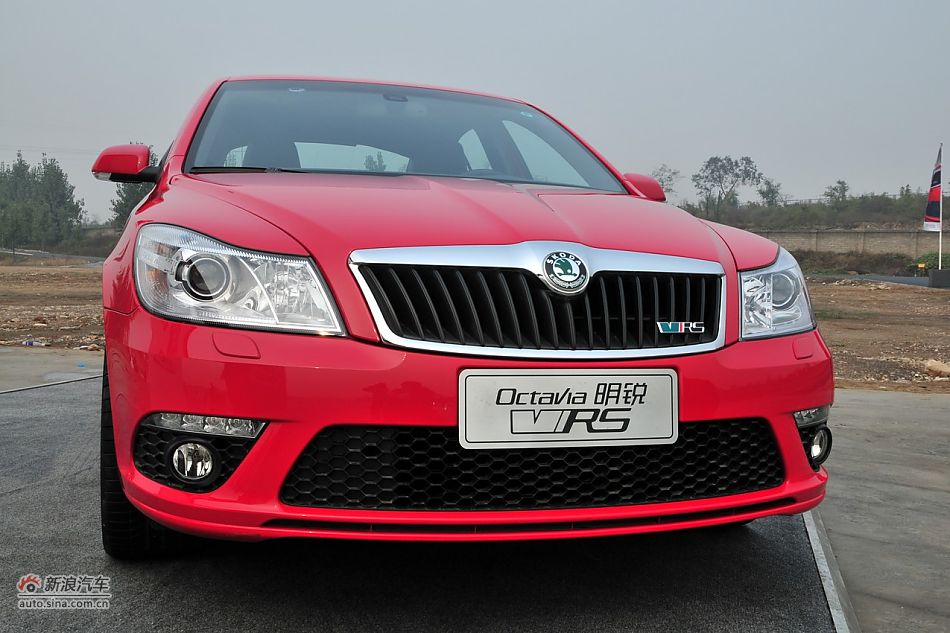 2010款明锐RS 2.0TSI+6DSG