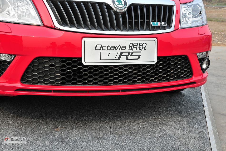 2010款明锐RS 2.0TSI+6DSG