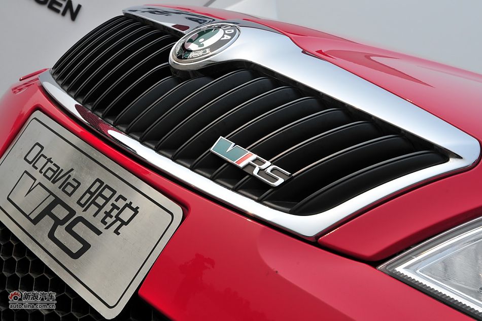 2010款明锐RS 2.0TSI+6DSG