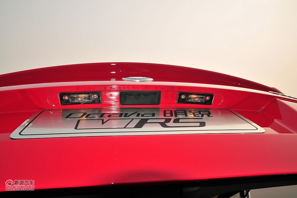 2010款明锐RS 2.0TSI+6DSG