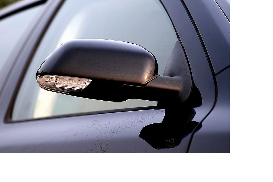 逸仕版外观图片