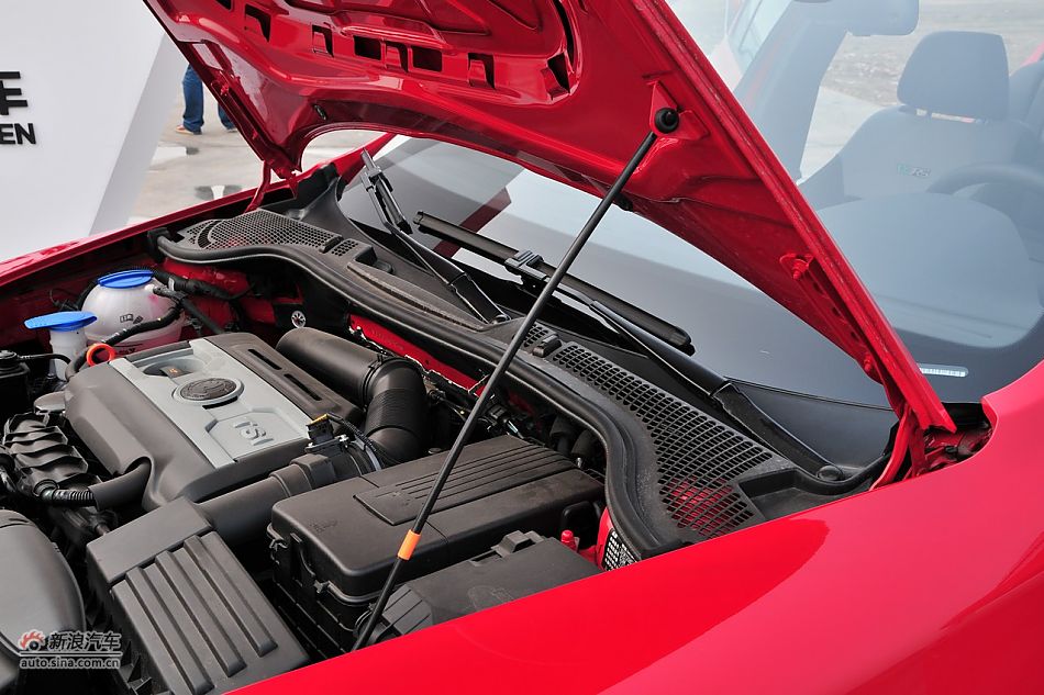 2010款明锐RS 2.0TSI+6DSG