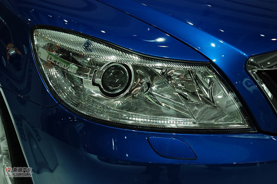 2010款明锐RS外观