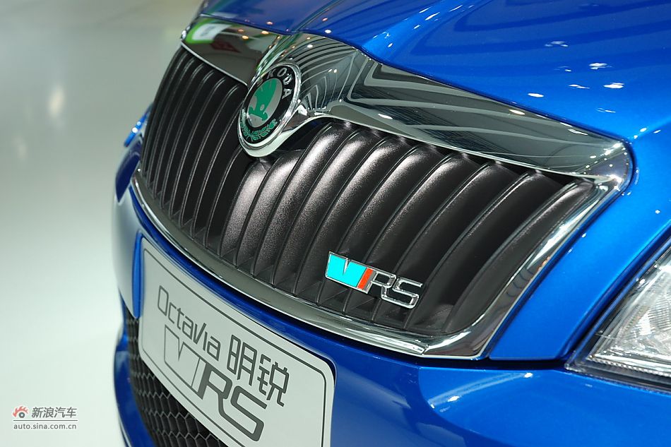 2010款明锐RS外观