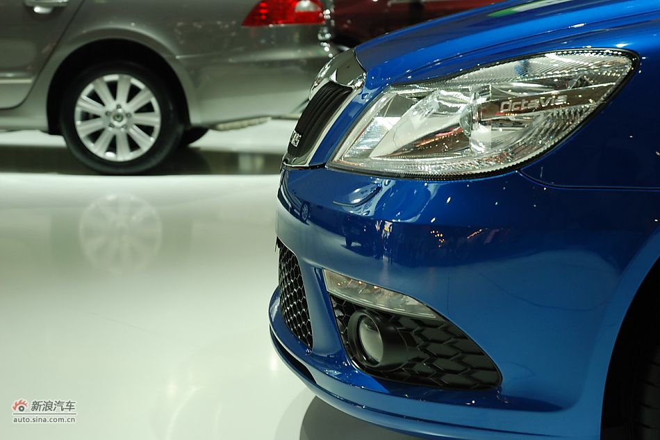 2010款明锐RS外观