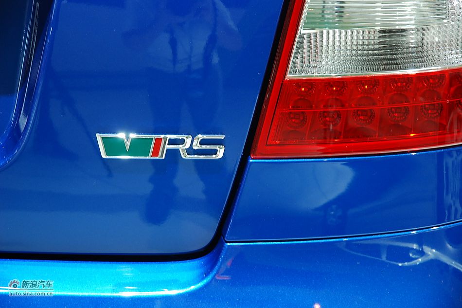 2010款明锐RS外观