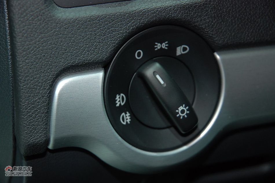 2010款明锐RS内饰