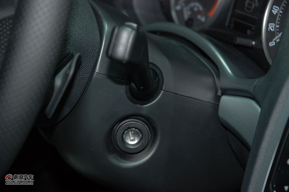 2010款明锐RS内饰