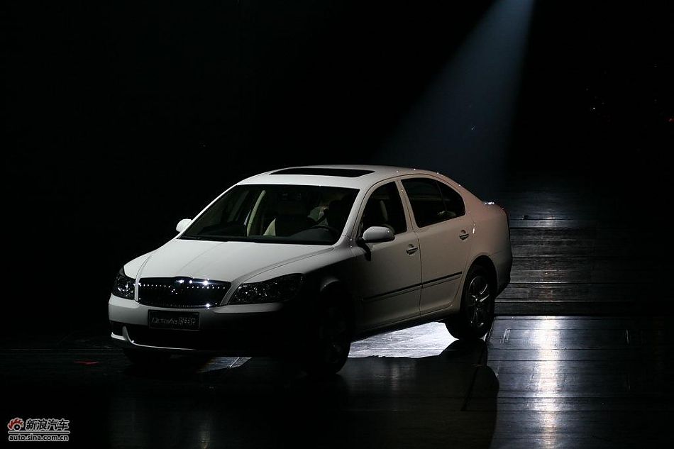 新明锐上市亮相