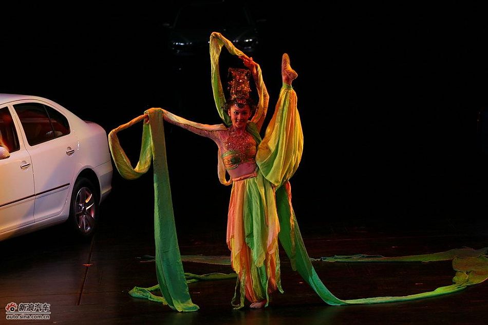 新明锐上市亮相