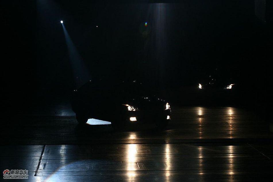 新明锐上市亮相