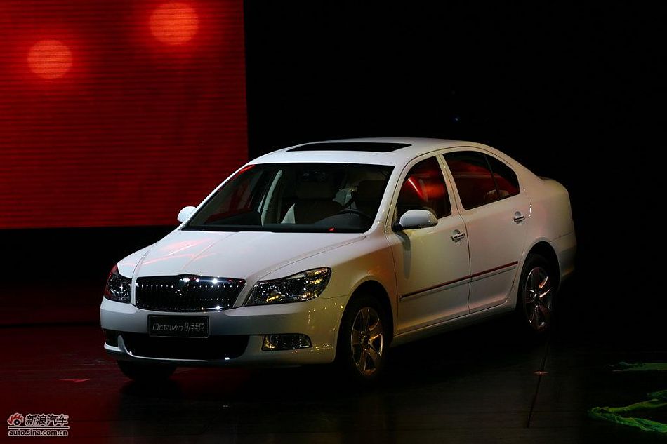 新明锐上市亮相