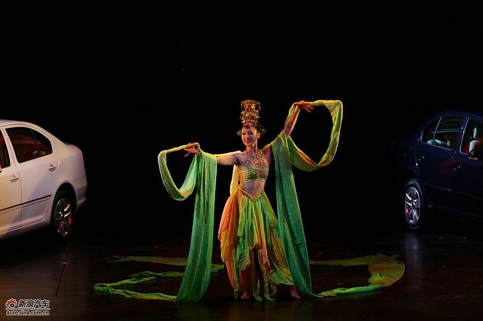 新明锐上市亮相