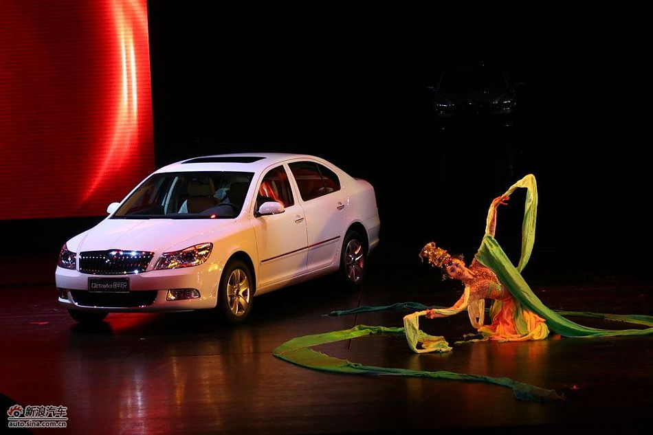 新明锐上市亮相