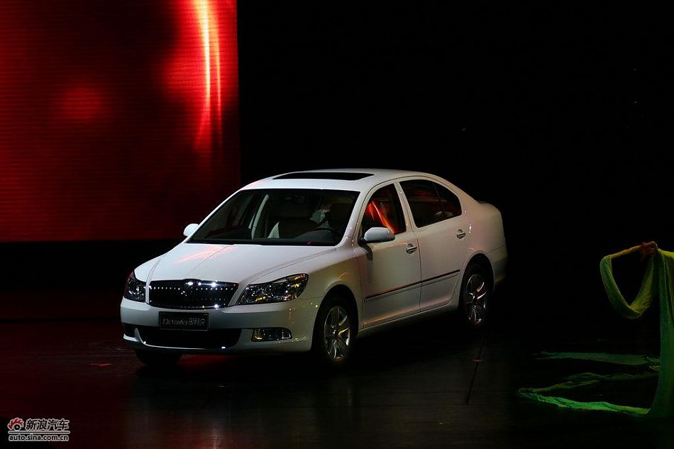 新明锐上市亮相