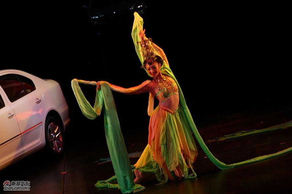 新明锐上市亮相