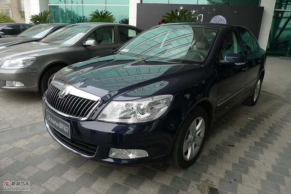 新明锐上市现场图