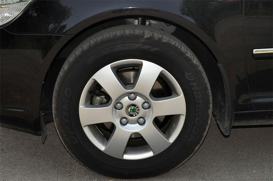 2013款 2.0L MT 逸杰版 其他