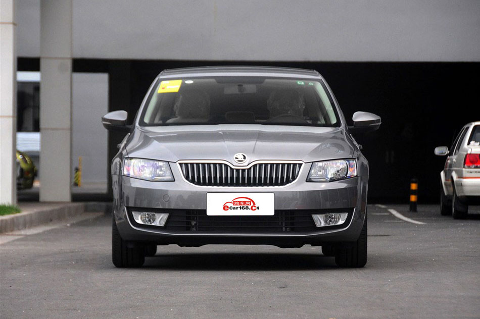 2015款 1.6L 手动逸杰版 外观