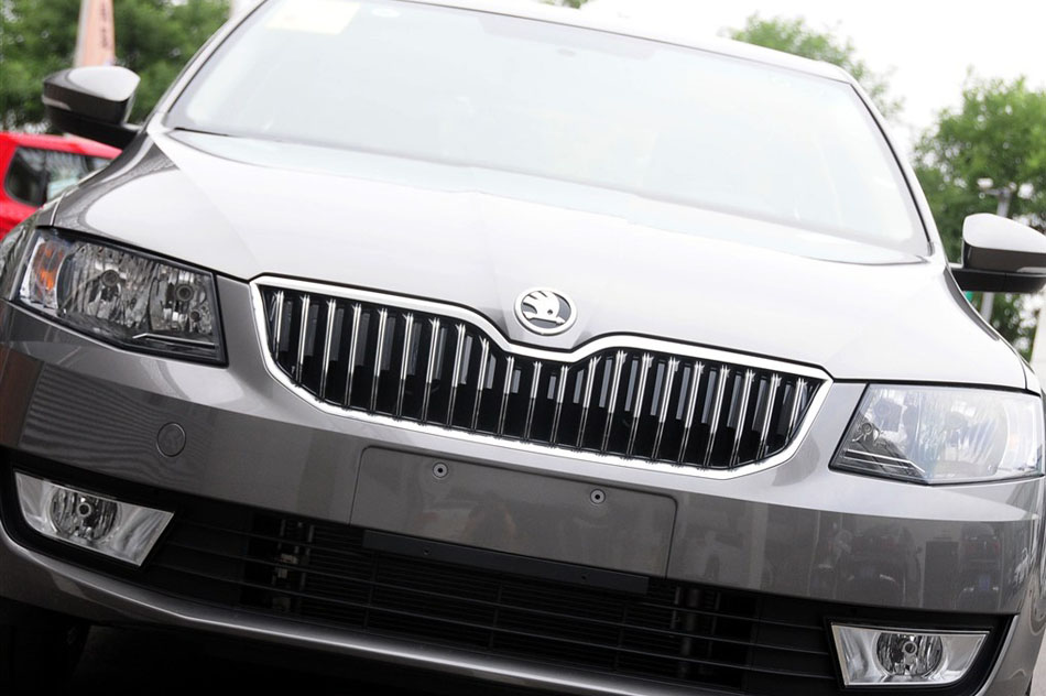 2015款 1.6L 手动逸杰版 其他