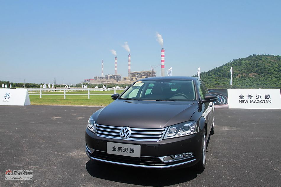 新迈腾(B7L)1.8TSI自动尊贵型外观