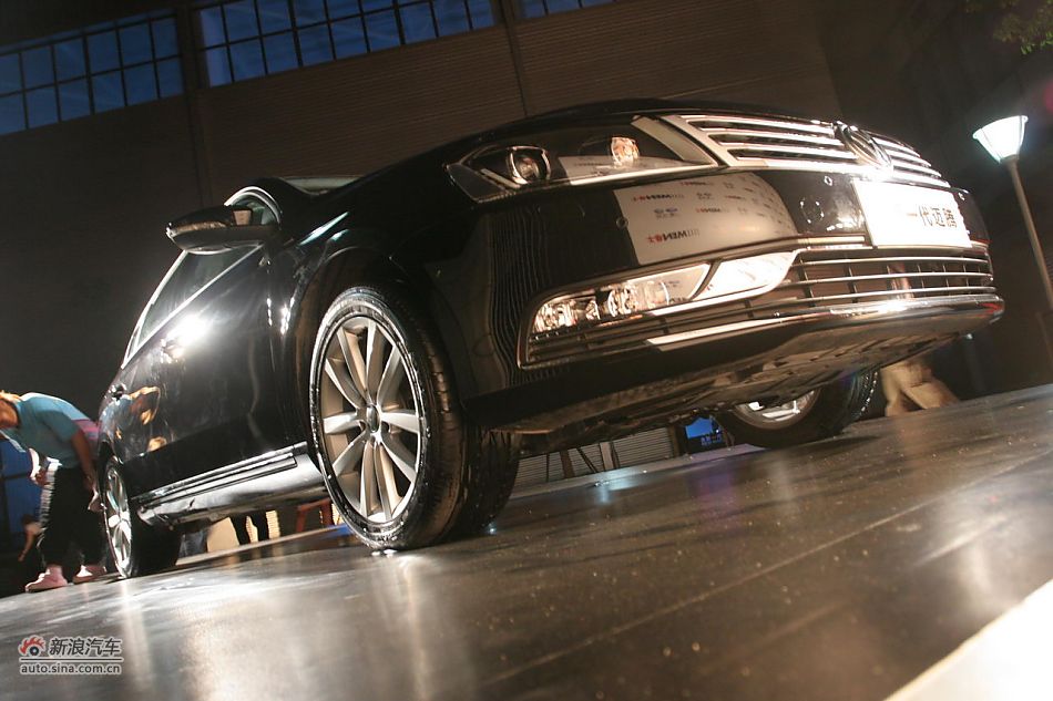 全新一代迈腾外观及细节