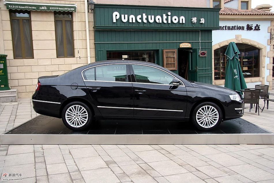 2011款迈腾2.0TSI外观实拍